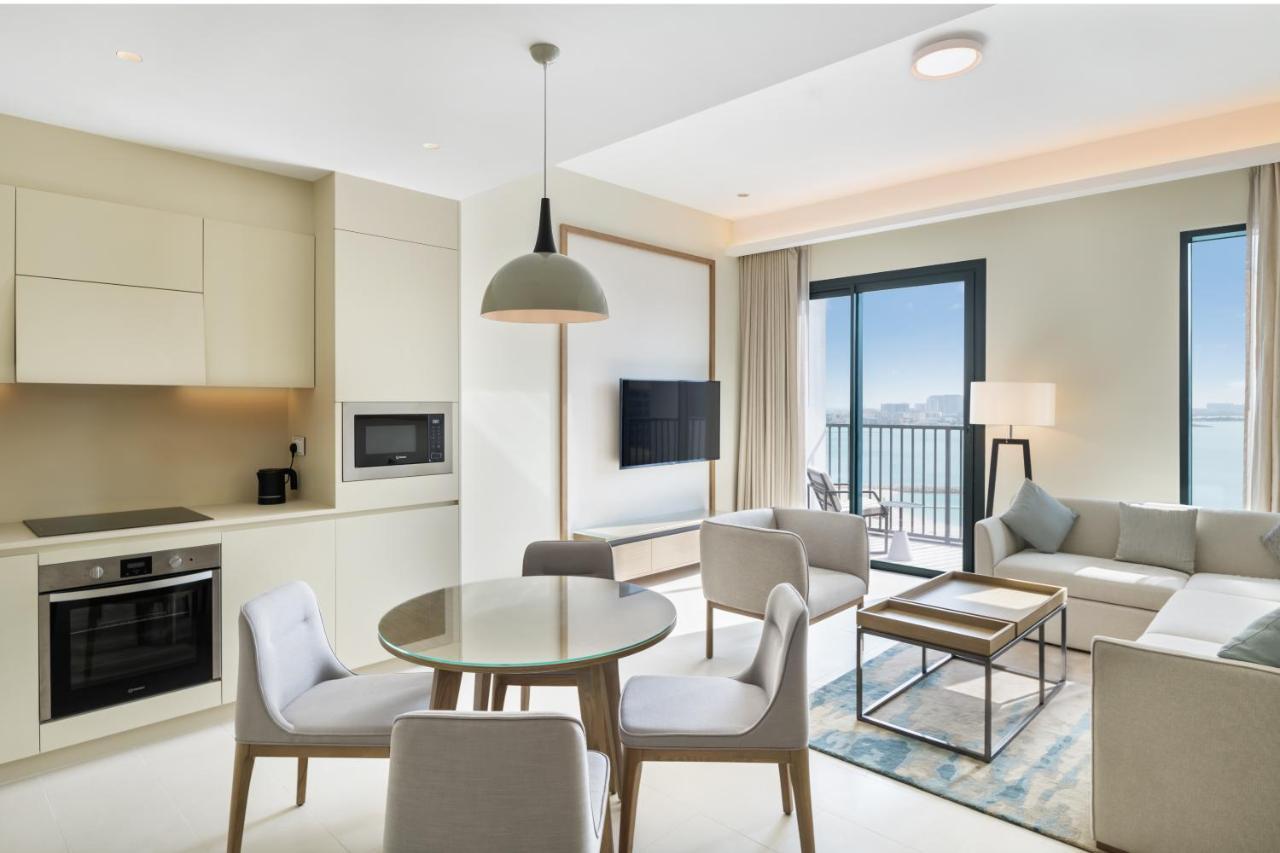 Vida Beach Resort Marassi Al Bahrain Manama Exterior photo A typical apartment at the Westin Dubai