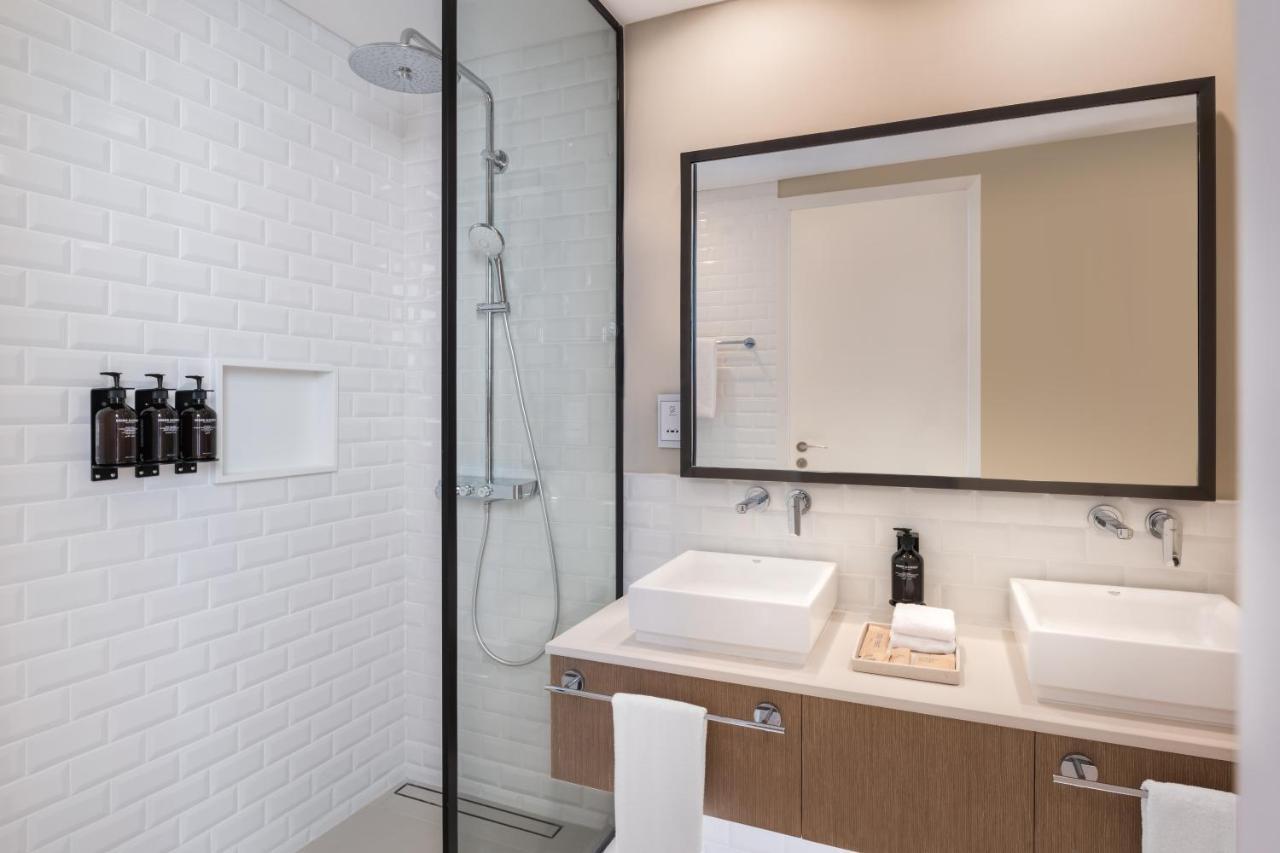 Vida Beach Resort Marassi Al Bahrain Manama Exterior photo Bathroom