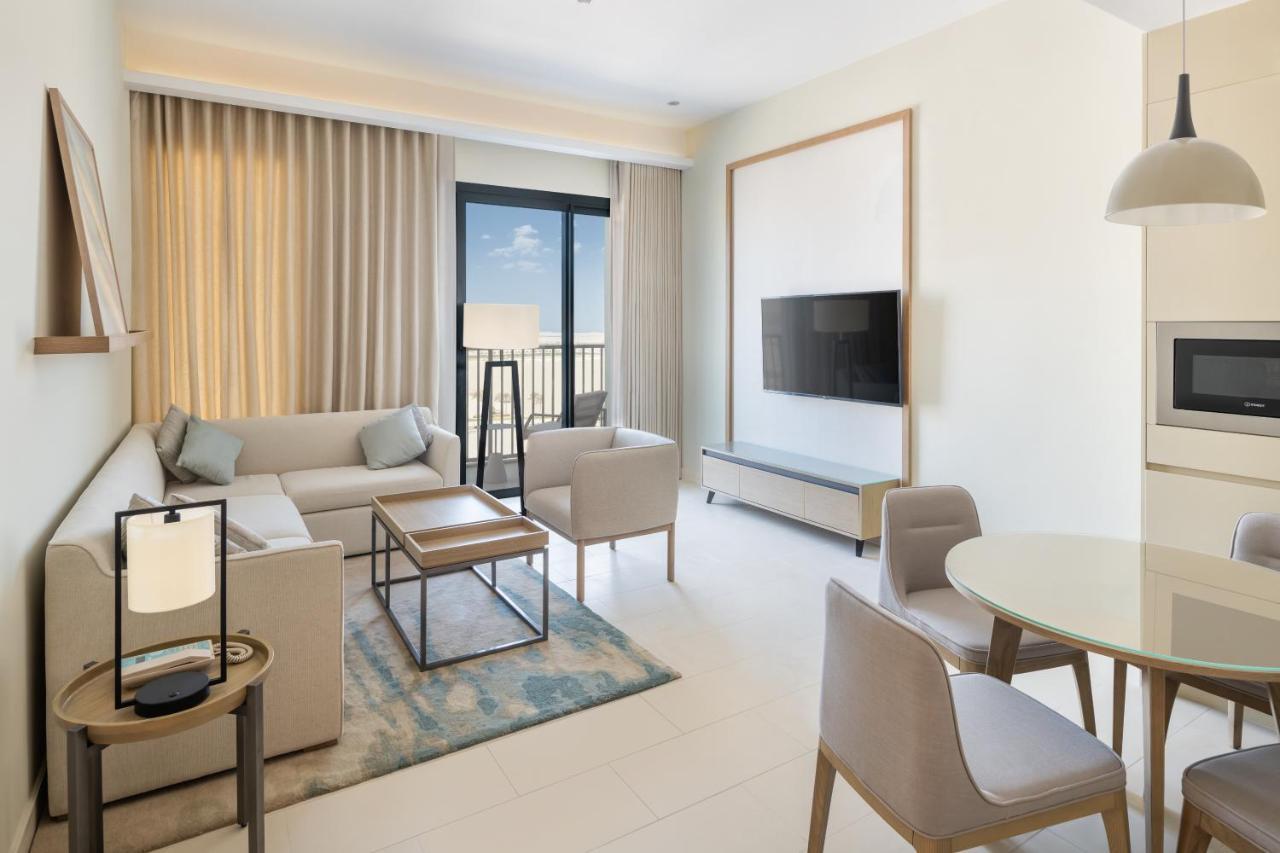 Vida Beach Resort Marassi Al Bahrain Manama Exterior photo A living room at the Ritz-Carlton, Maldives