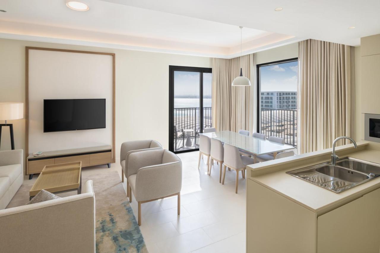 Vida Beach Resort Marassi Al Bahrain Manama Exterior photo A suite at the Hilton Orlando Lake Buena Vista
